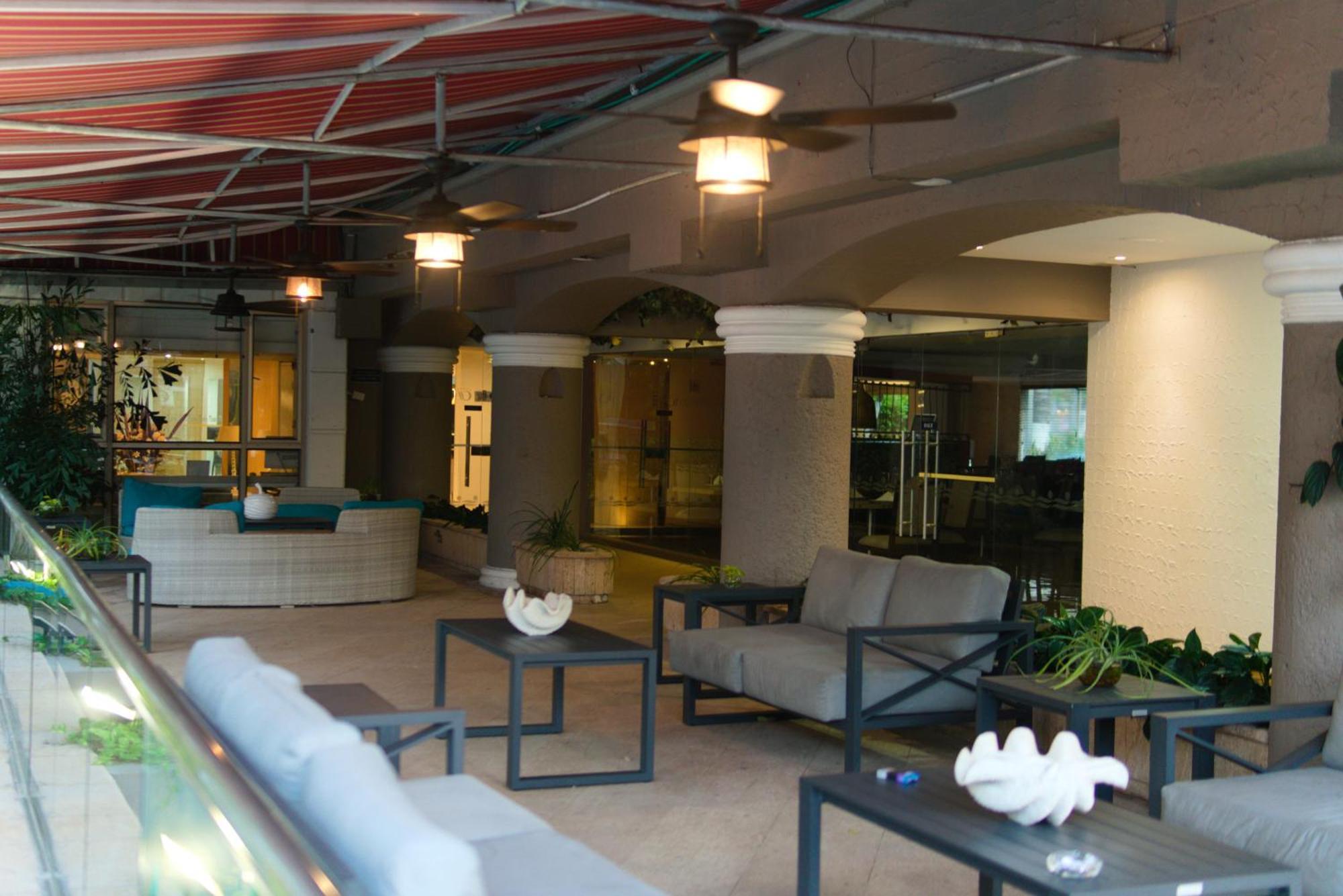 Country International Hotel Barranquilla  Exterior photo